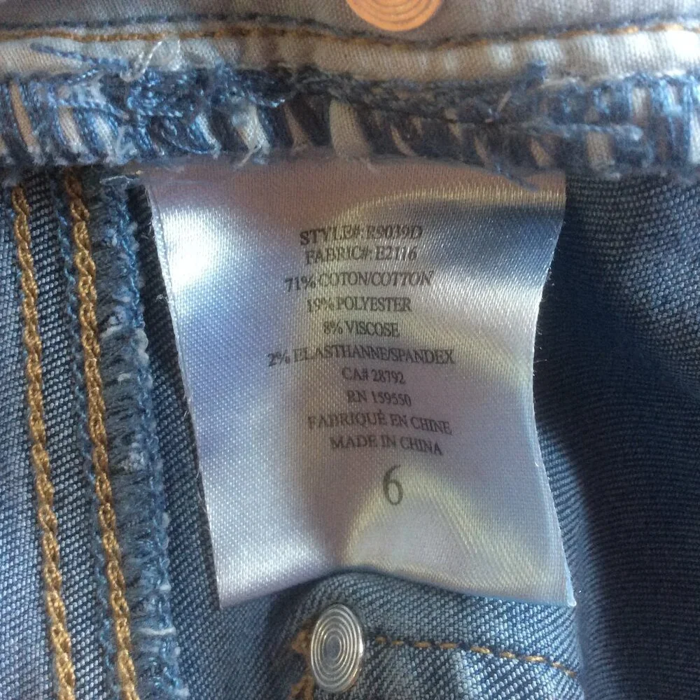 Renuar Denim Bermuda Classic High Rise Shorts Size 6 - Picture 4 of 6